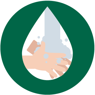 manos siendo enjuagadas